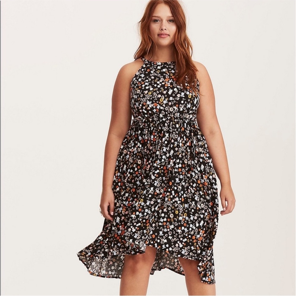 Torrid floral print high neck challis hi low dress size 2